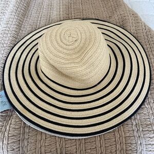 Shade & Shore Tan and Black Striped Hat